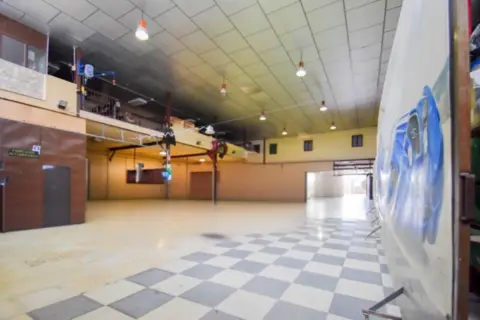 Nave industrial en Avenida de América