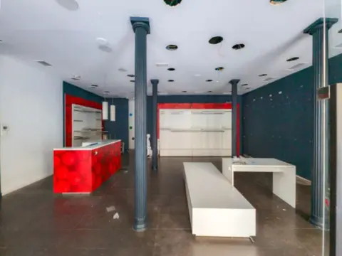 Nave comercial en calle Alhóndiga