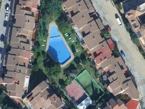 Chalet adosado en calle de Benito López Franco