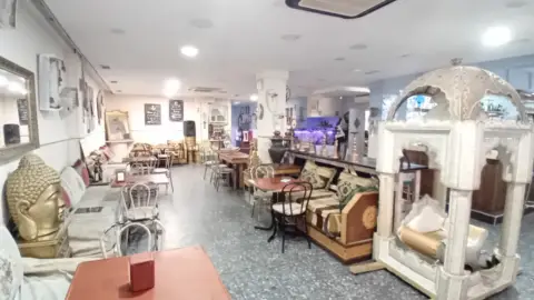 Local comercial en calle de las Cruces