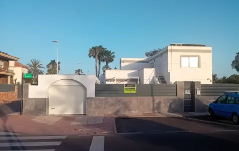 Chalet unifamiliar en calle de Andarax, 65