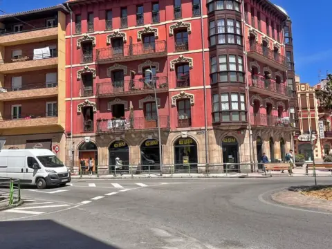 Piso en calle de Silvestre Ochoa