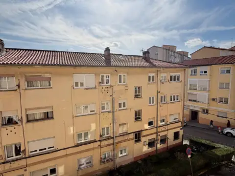 Piso en calle de Portugal