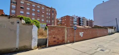 Terreno en calle de Numancia, 8