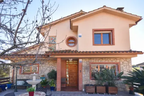 Chalet unifamiliar en Carrer de Tagamanent