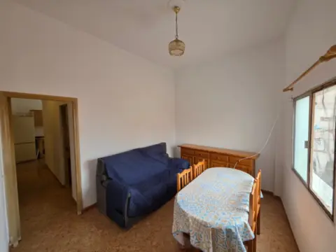 Piso en calle de Montecristo