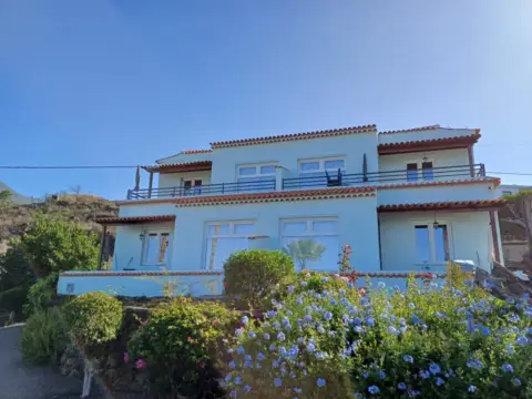 Edificio en Empalme Tajuya