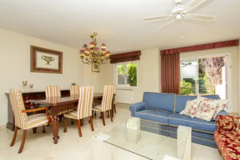 Casa pareada en Campo Olivar