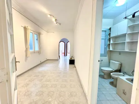 Piso en Carrer de Còrsega