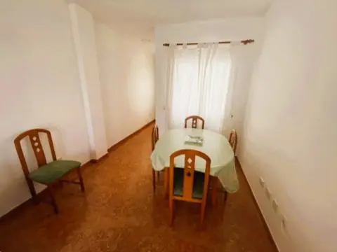 Piso en calle Duque de Osuna