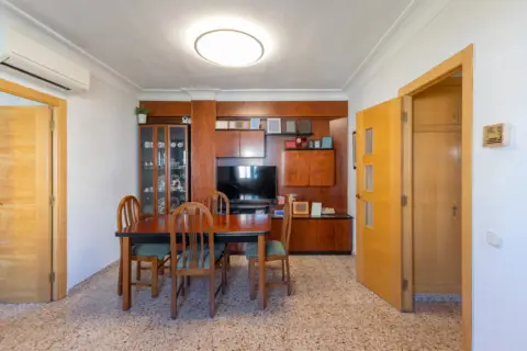 Piso en calle de Bernia