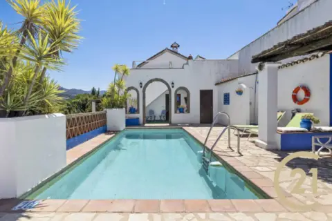 Casa en calle de la Cañada del Real Tesoro, 35