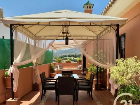 Casa en calle Cl Topacio-Gamonal Medranas 10 Marbella (Málaga), nº 10