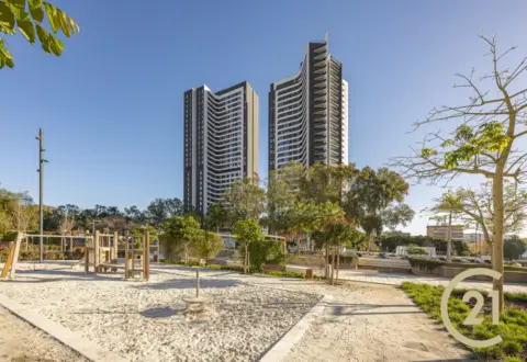 Apartamento en Paseo de los Martiricos