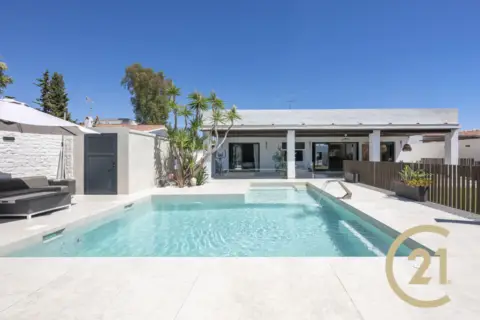 Chalet en El Paraíso-Atalaya-Benamara