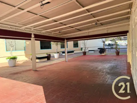 Local comercial en Avenida del Trapiche, 24