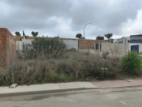 Terreno en calle Tomillo