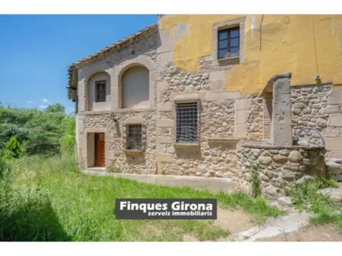 Casa en Carrer de Santa Coloma de Farners