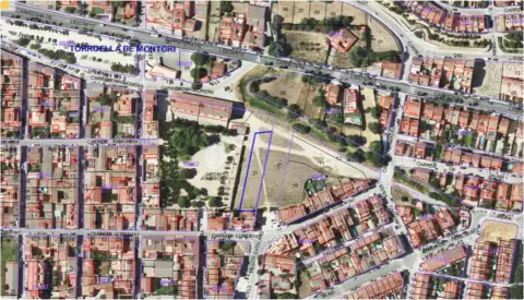 Terreno en Ronda dels Països Catalans, 23