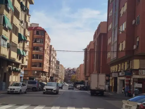 Garaje en calle de Lérida