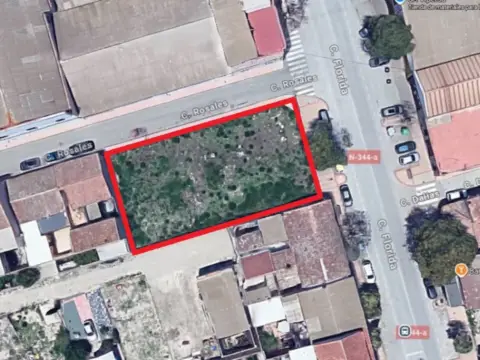 Terreno en calle de la Florida