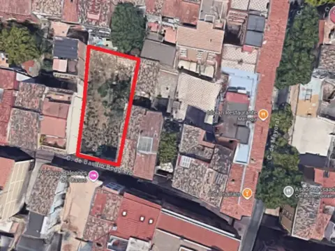 Terreno en calle de Basilio Boggiero
