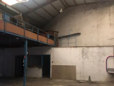 Nave industrial en calle Peñas Rocias