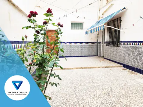 Casa adosada en Aguadulce Sur