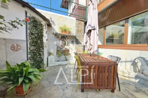 Casa adosada en Carrer Major