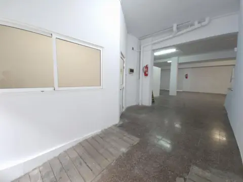 Local comercial en Carrer d'Extremadura