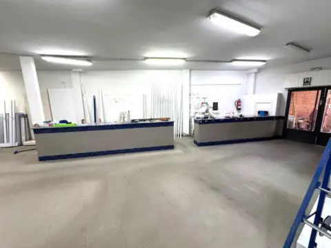 Local comercial en Plaza Mayor, 6