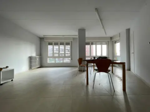 Piso en Instituts