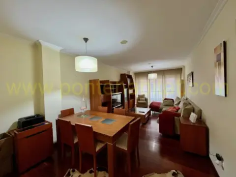 Piso en Avenida Virxinia Pereira Renda