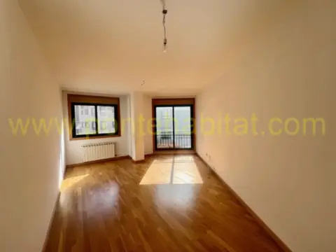 Piso en calle Pintor Urbano Lugrís