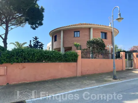 Chalet en Carrer de Montblanc