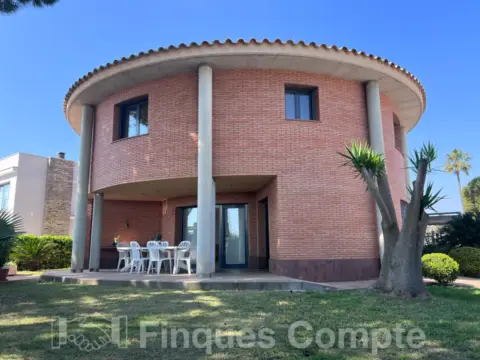 Chalet en Carrer de Montblanc