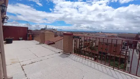 Ático en calle de las Adelfas