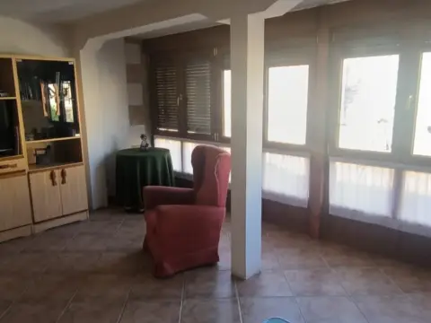 Casa adosada en calle de García Lomas