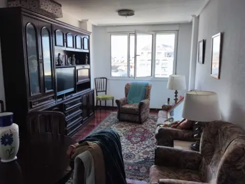 Piso en calle de Menéndez Pelayo