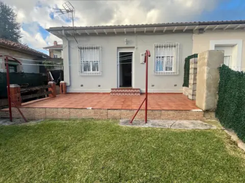 Casa pareada en calle El Rivero