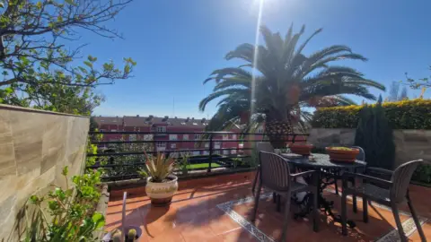 Chalet pareado en Urbanización La Canal