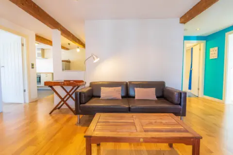 Piso en calle de la Cuesta de Atalaya