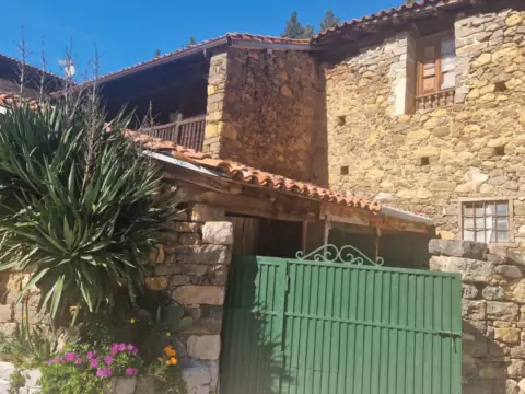 Casa pareada en Poblado de la Pumareña-San Miguel