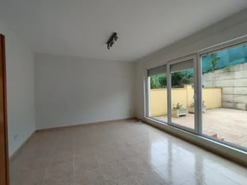 Chalet adosado en Barrio de Cacicedo Central