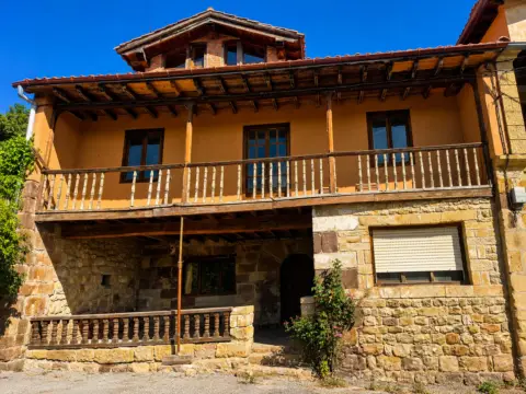 Casa en Barrio del Cabrojo