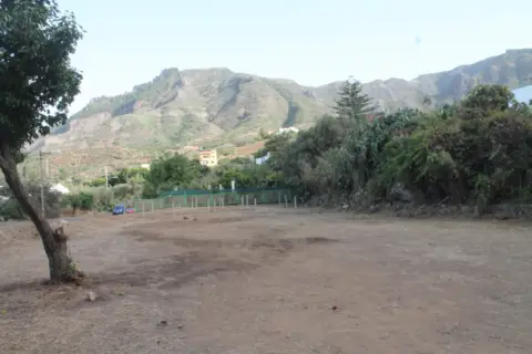 Terreno en calle Manolito El Cartero, nº 1