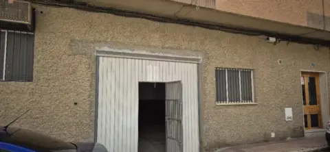 Local comercial en calle de San Fabián, 7