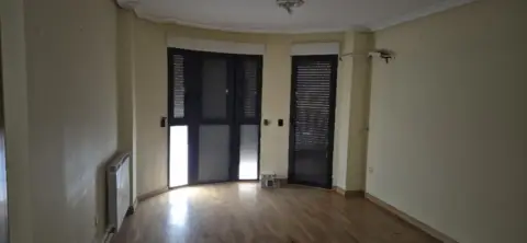 Piso en calle Pérez Galdós, 54