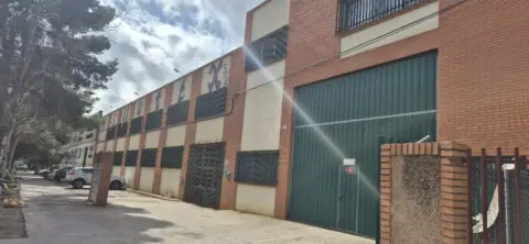 Nave comercial en Polígono Campollano calle