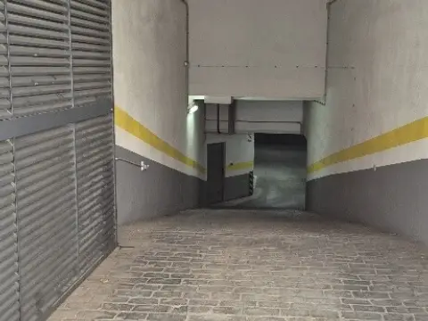 Garaje en calle de La Feria, 135